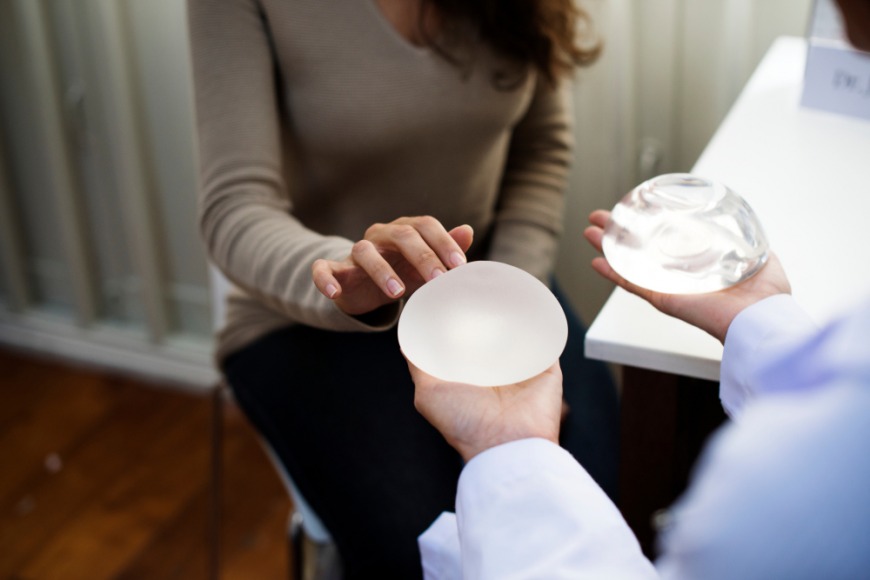 Top 10 Most Common Cosmetic Surgery/Treatment Myths in Dubai Top 10 Most Common Cosmetic Surgery/Treatment Myths in Dubai